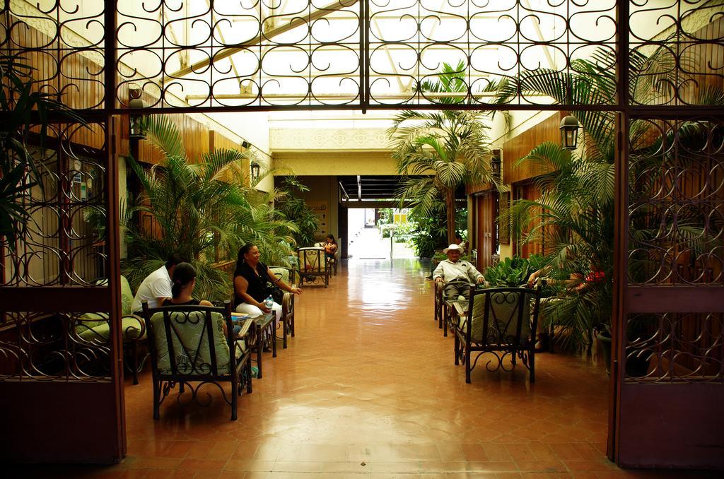 Hotel Boyeros Libéria Exterior foto